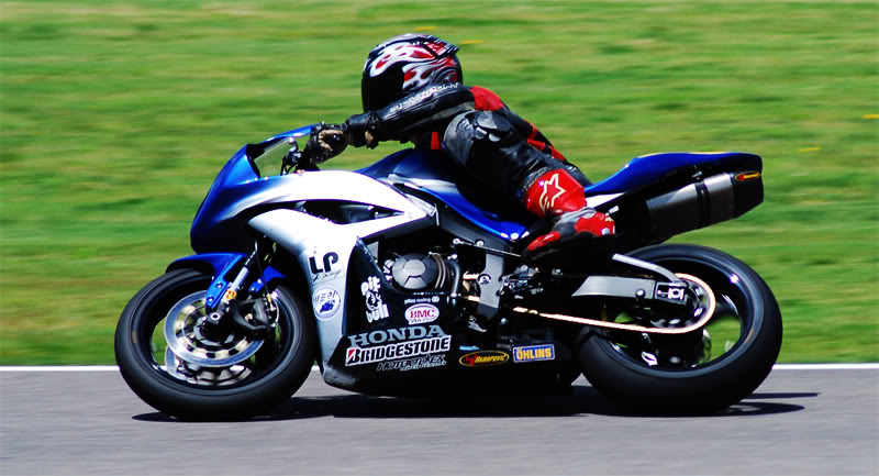 Name:  silverandbluecbr600rr.jpg
Views: 10
Size:  75.0 KB